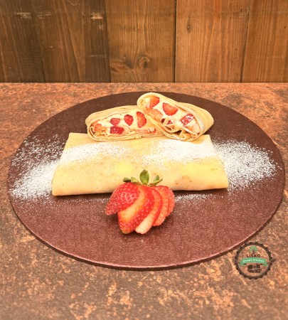 Nalysnyky with Strawberry & Cream